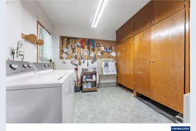 1760 Vanderbeck Ln, Woodburn, OR 97071 - Photo 14