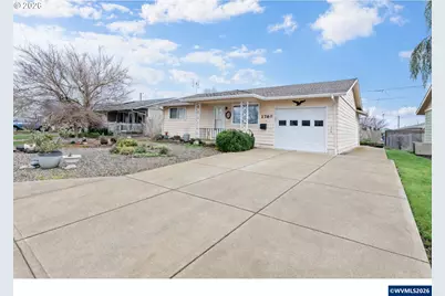 1760 Vanderbeck Ln, Woodburn, OR 97071 - Photo 1