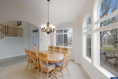 2697 Islander Av NW, Salem, OR 97304 - Photo 18