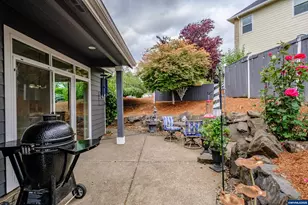 2697 Islander Ave NW, Salem, OR 97304 - Photo 46