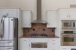 2697 Islander Ave NW, Salem, OR 97304 - Photo 10