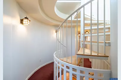 215 S Spruce St, Sisters, OR 97759 - Photo 42