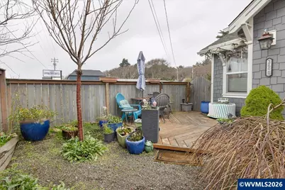 326 Highway 101, Rockaway Beach, OR 97136 - Photo 32