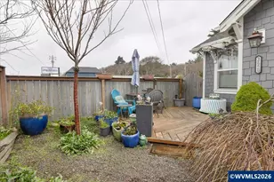 326 Hwy 101, Rockaway Beach, OR 97136 - Photo 32
