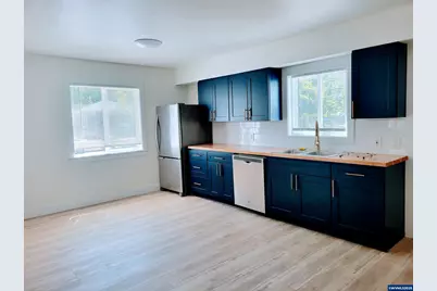 1425 Elm St NW, Salem, OR 97304 - Photo 6