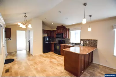 1999 Jansen Wy #57, Woodburn, OR 97071 - Photo 6