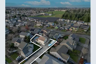 4334 Log Dr NE, Salem, OR 97305 - Photo 4