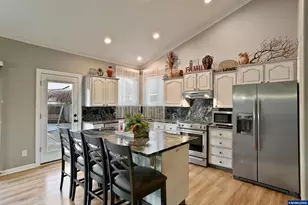 4334 Log Dr NE, Salem, OR 97305 - Photo 14