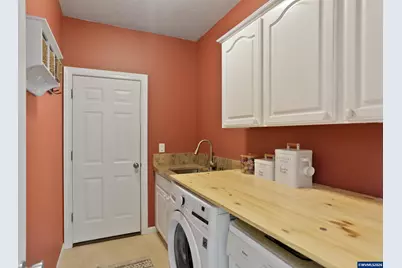 4334 Log Dr NE, Salem, OR 97305 - Photo 40