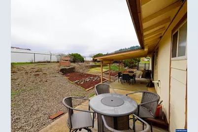 2977 Wintercreek Rd SE, Jefferson, OR 97352 - Photo 18