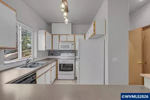 1540 Madelyn Ave SE, Salem, OR 97306 - Photo 10