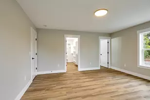 818 Pine St, Silverton, OR 97381 - Photo 16