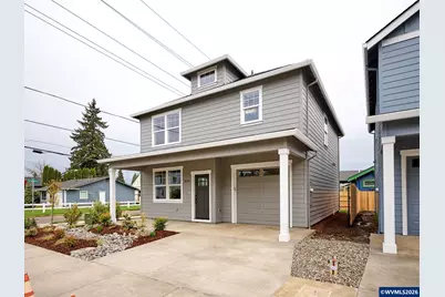 818 Pine St, Silverton, OR 97381 - Photo 30