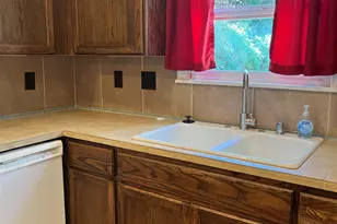 1845 E Nob Hill St SE, Salem, OR 97302 - Photo 6