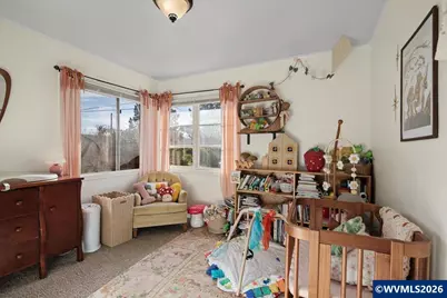 210 SE Clay St, Dallas, OR 97338 - Photo 20