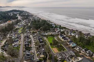 2793 SW Anemone Ave, Lincoln City, OR 97367 - Photo 34