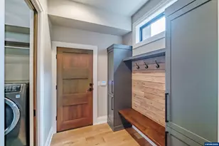 212 Kurth Meadows Av SE, Salem, OR 97306 - Photo 18