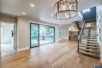 212 Kurth Meadows Av SE, Salem, OR 97306 - Photo 6