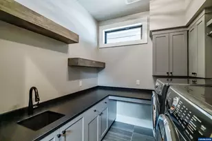 212 Kurth Meadows Av SE, Salem, OR 97306 - Photo 20