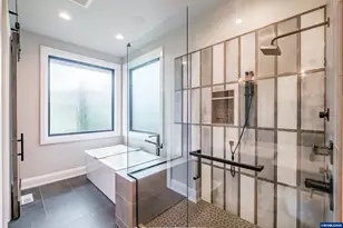 212 Kurth Meadows Av SE, Salem, OR 97306 - Photo 24