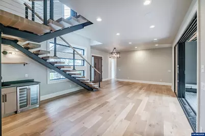 212 Kurth Meadows Av SE, Salem, OR 97306 - Photo 8