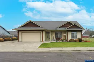 424 13th St, Aumsville, OR 97325 - Photo 1