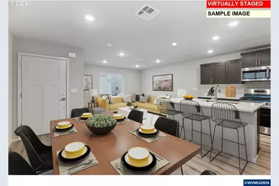 720 Merriott Ln, Woodburn, OR 97071 - Photo 4