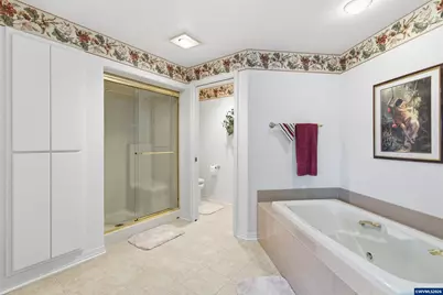 6428 Castle Lake Ct N, Keizer, OR 97303 - Photo 32