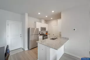 1343 Parkside Ave, Woodburn, OR 97071 - Photo 12