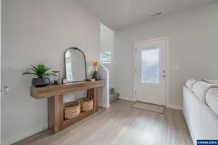 1343 Parkside Ave, Woodburn, OR 97071 - Photo 4