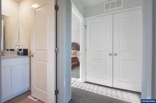 1343 Parkside Ave, Woodburn, OR 97071 - Photo 16