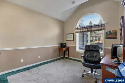 838 Hazeltine Av SE, Salem, OR 97306 - Photo 30