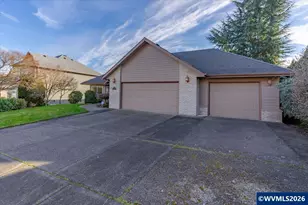 838 Hazeltine Ave SE, Salem, OR 97306 - Photo 2