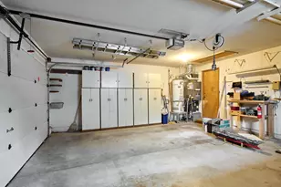 2096 Camellia Way, Woodburn, OR 97032 - Photo 24