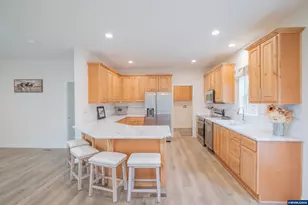 25589 Cemetery Rd, Monroe, OR 97456 - Photo 8