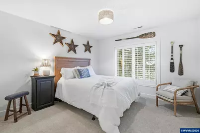 2863 Olympic St, Woodburn, OR 97071 - Photo 24