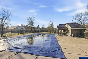 2863 Olympic St, Woodburn, OR 97071 - Photo 38