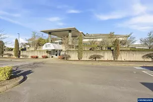 2863 Olympic St, Woodburn, OR 97071 - Photo 38