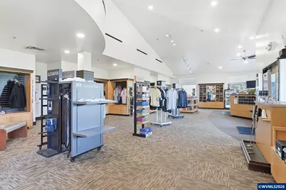 2863 Olympic St, Woodburn, OR 97071 - Photo 40