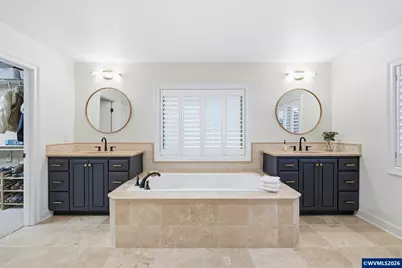 2863 Olympic St, Woodburn, OR 97071 - Photo 18