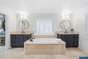 2863 Olympic St, Woodburn, OR 97071 - Photo 18