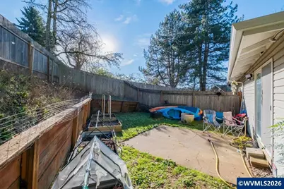 1815 S Skyline Ct, Salem, OR 97306 - Photo 36