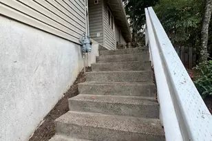 1815 S Skyline Ct, Salem, OR 97306 - Photo 18