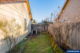 2420 Railroad Ct SE, Albany, OR 97322 - Photo 32