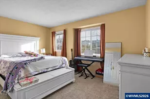 1923 Waymire St NW, Salem, OR 97304 - Photo 6