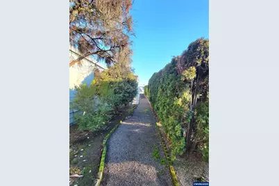 1199 N Terry #309 St, Eugene, OR 97402 - Photo 8