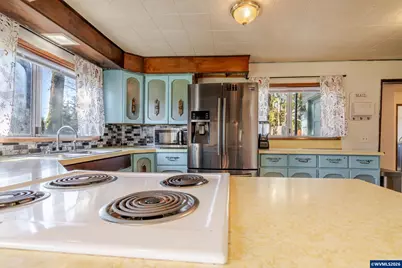 40352 Holley Heights Lp, Sweet Home, OR 97386 - Photo 10