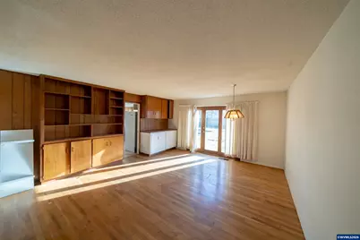 710 Binshadler St, Lebanon, OR 97355 - Photo 8