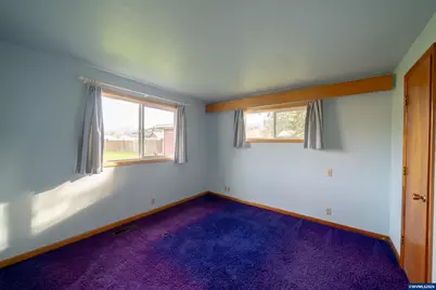 1090 SE 3rd Av, Mill City, OR 97360 - Photo 18