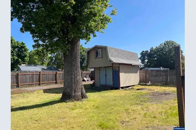620 23rd St SE, Salem, OR 97301 - Photo 10